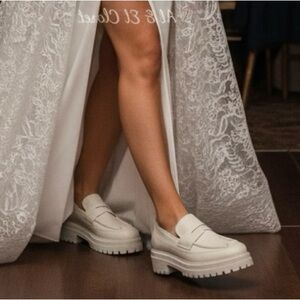 Beautiisoles by Robyn Shreiber Freddie Loafers Women’s 12 Off White Leather NWB